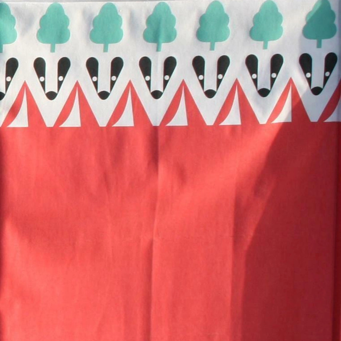 OLPRO Witley 7 Pole Windbreak (Wooden Poles)